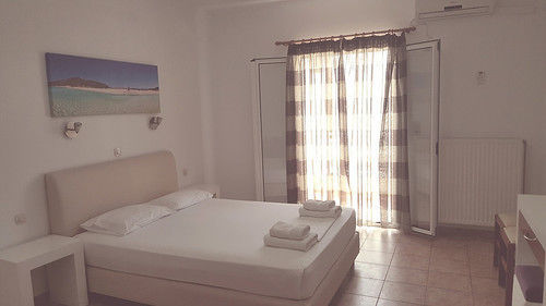Calypso Hotel Elafonissos Exterior photo